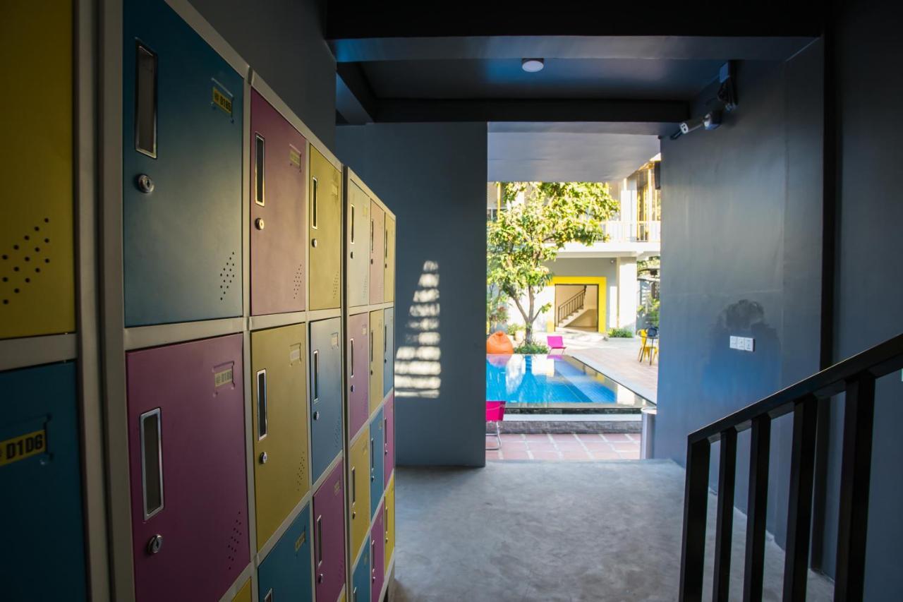 White Rabbit Hostel Siem Reap Exterior photo